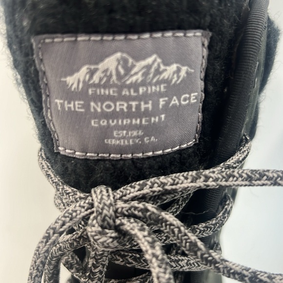 The North Face Shellista II Mid Cold Weather Boots - Picture 13 of 15